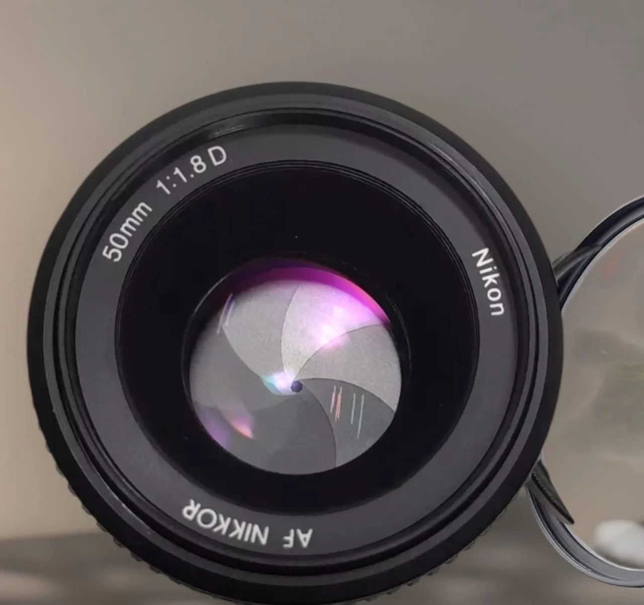 Lente Nikon 55mm 1.8 D ( semi nova) Perfeita!  - Foto 2