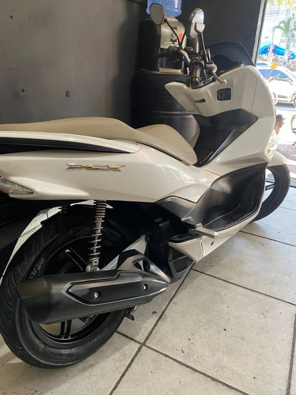 PCX 2016 DLX  - Foto 5