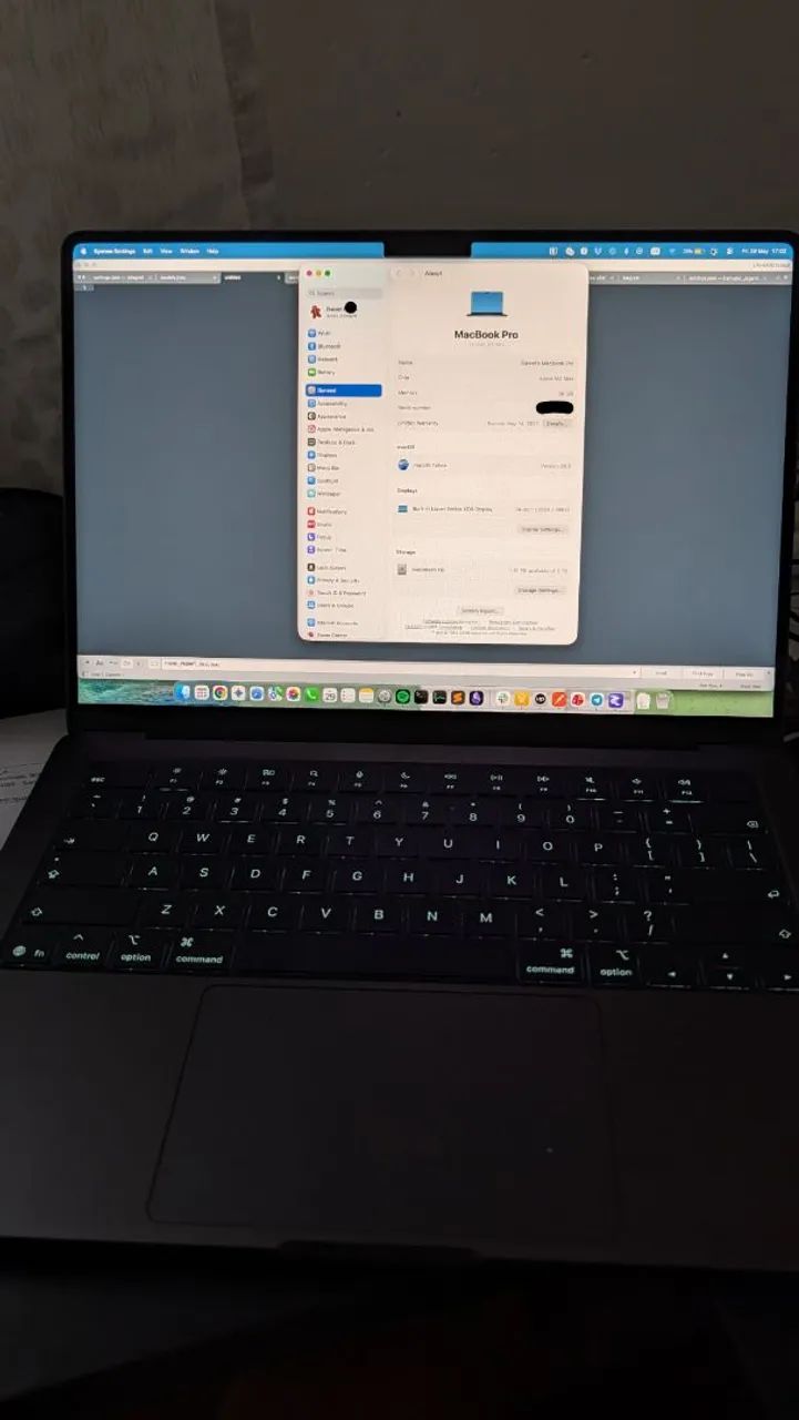 Macbook Pro 14' M5 Max - Foto 3