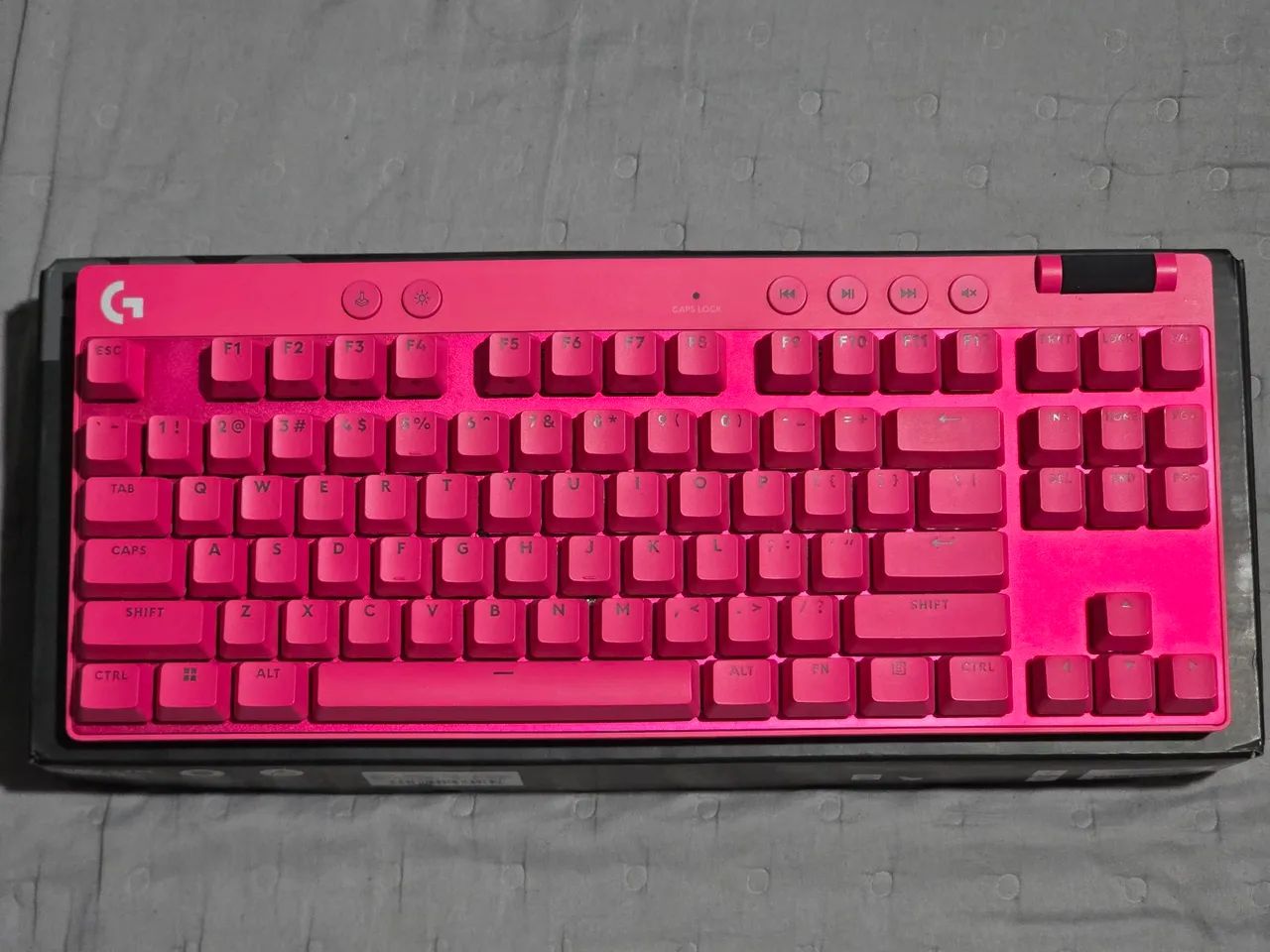 Teclado magnético logitech  - Foto 2