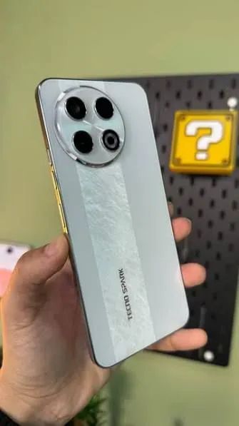 Tecno Spark 30 PRO 256 GB - Foto 2