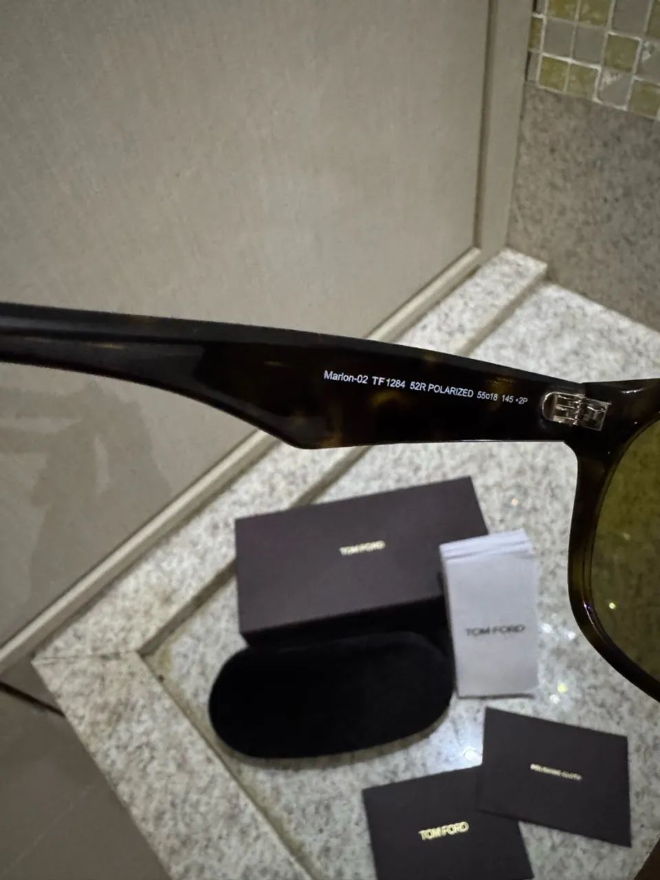 Óculos Tom Ford Marlon 2 nunca utilizado  - Foto 5