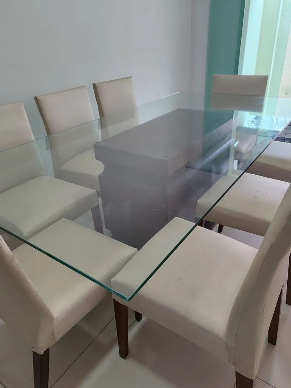 Mesa com Tampo de Vidro 8 Cadeiras - Foto 2