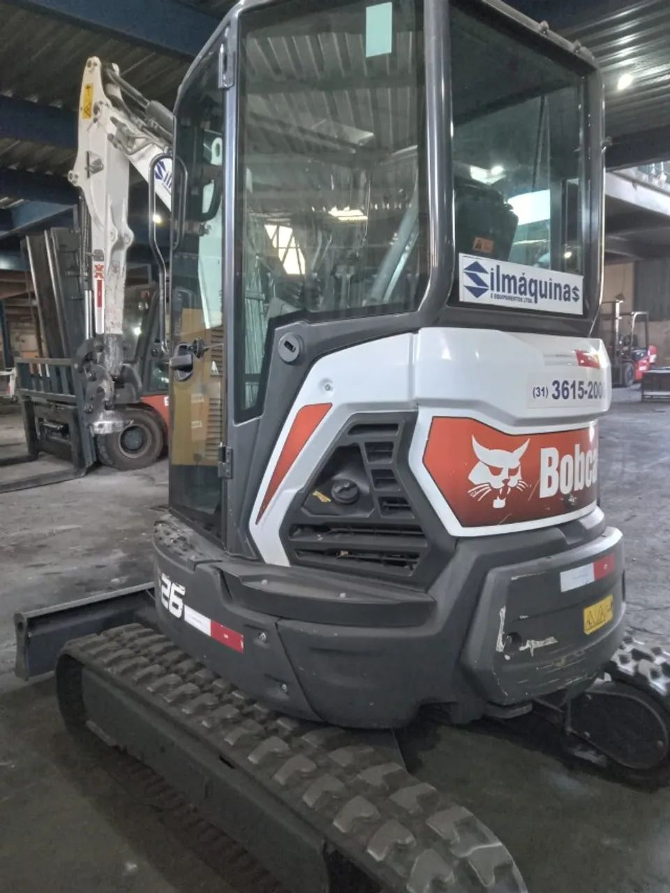 Mini Escavadeira Bobcat Mod. E26 Ano 2022 835.4h C/ Ar Cond - Foto 3