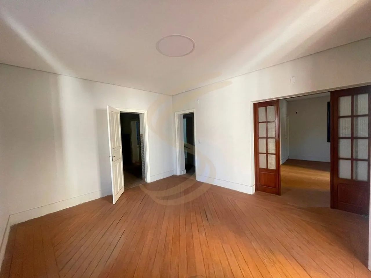 Casa clássica à venda no Centro de Mococa - SP, não perca essa oportunidade ! - Foto 5