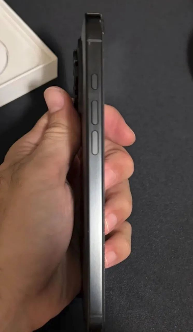 IPhone 16 Pro Max 256GB - pouco uso - Foto 4