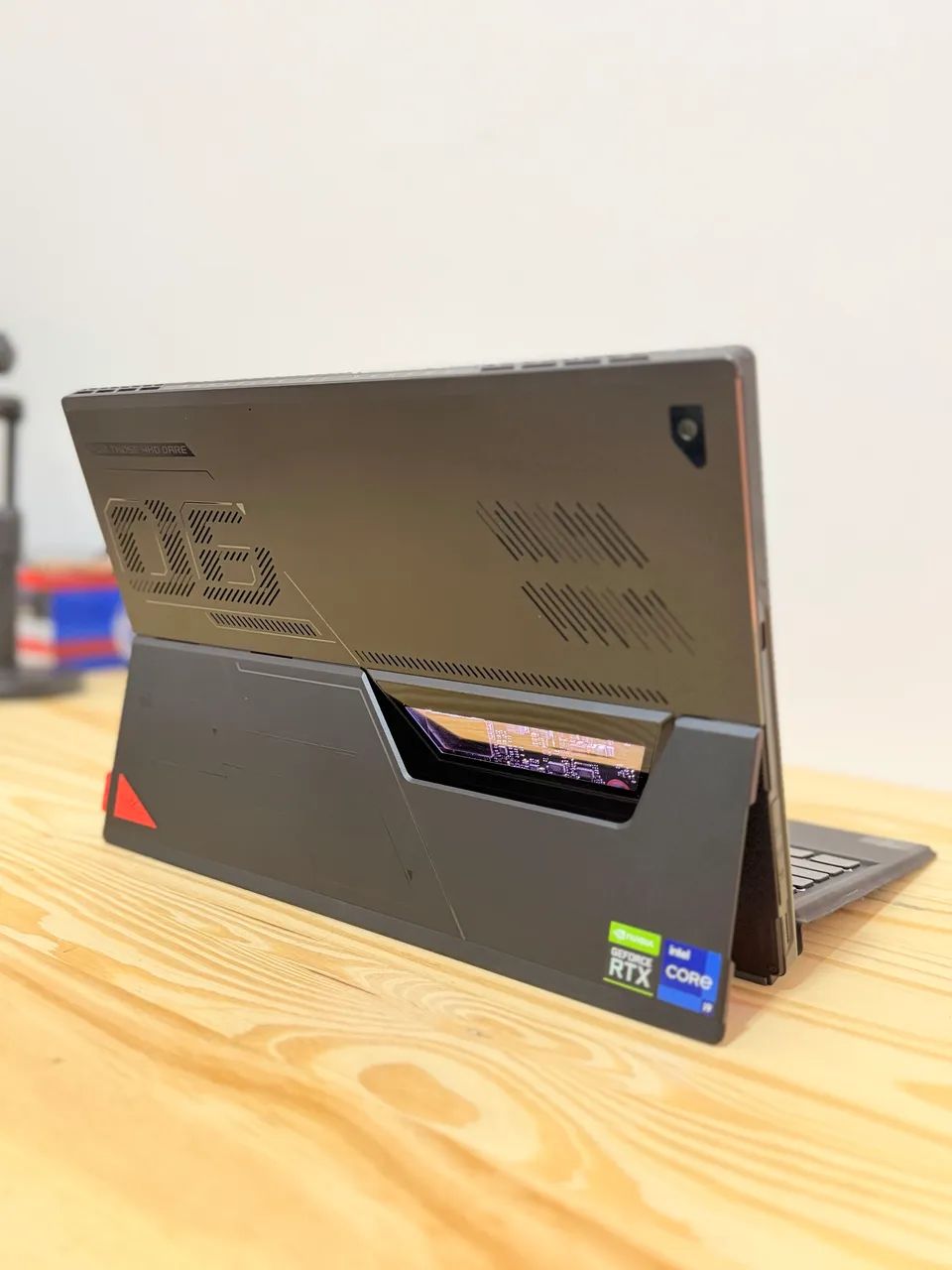 Asus Rog Flow Z13 - Intel Core i9 12900H / RTX 3050ti / 16GB DDR5