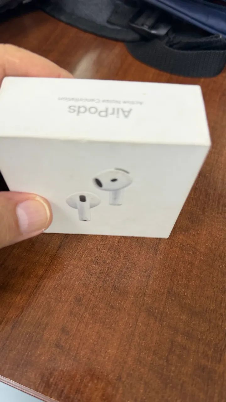 AirPods 4 com Cancelamento Ativo - Foto 2
