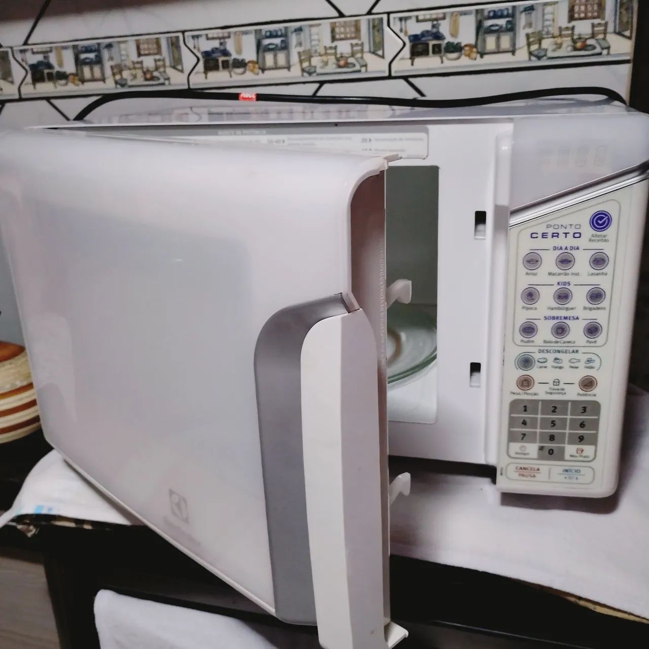 MICROONDAS 31 LITROS ELECTROLUX - Foto 4
