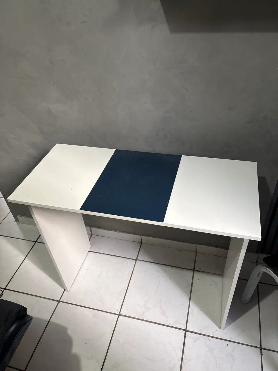 Mesa para computador, escritório e estudo branca