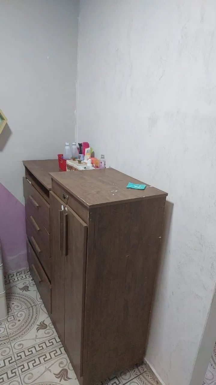 Vendo cômoda 
