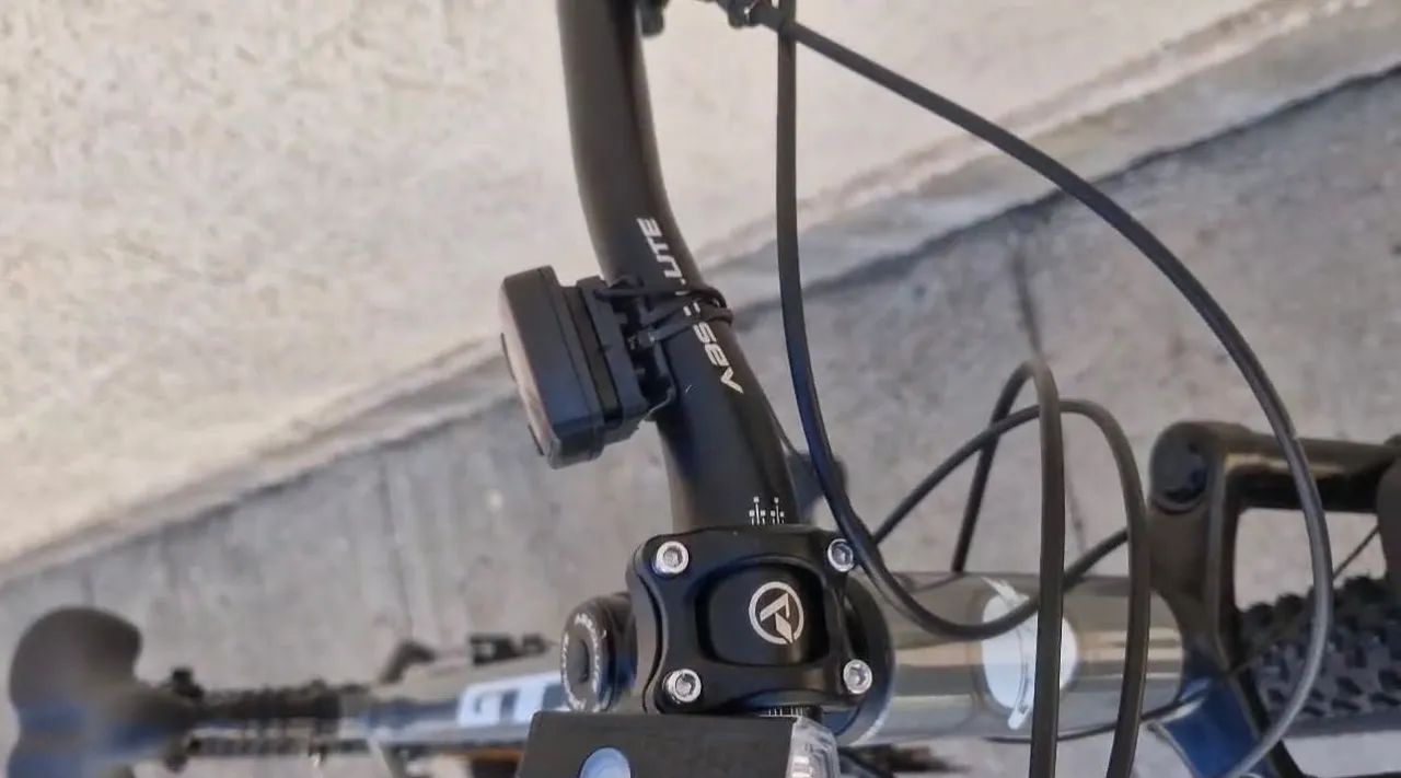 Bicicleta  - Foto 3