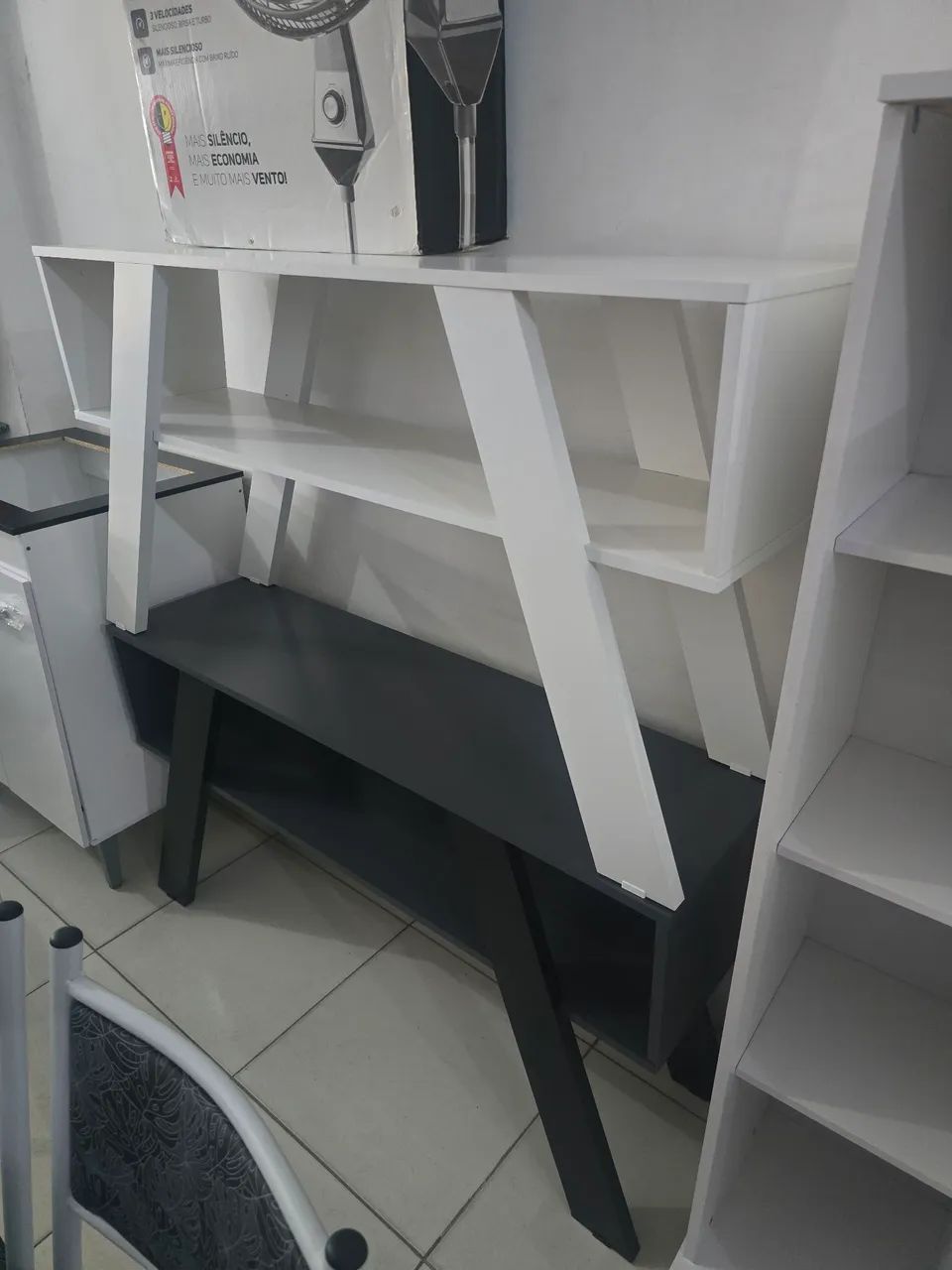 RACK ou aparador - Racks e Painéis - Dom Avelar, Petrolina