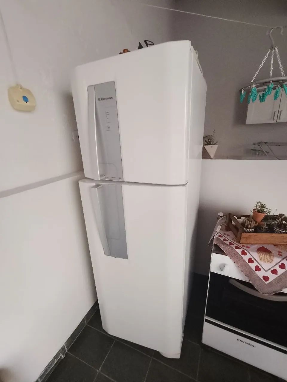 Geladeira Eletrolux df42 funcionando perfeitamente  - Foto 3