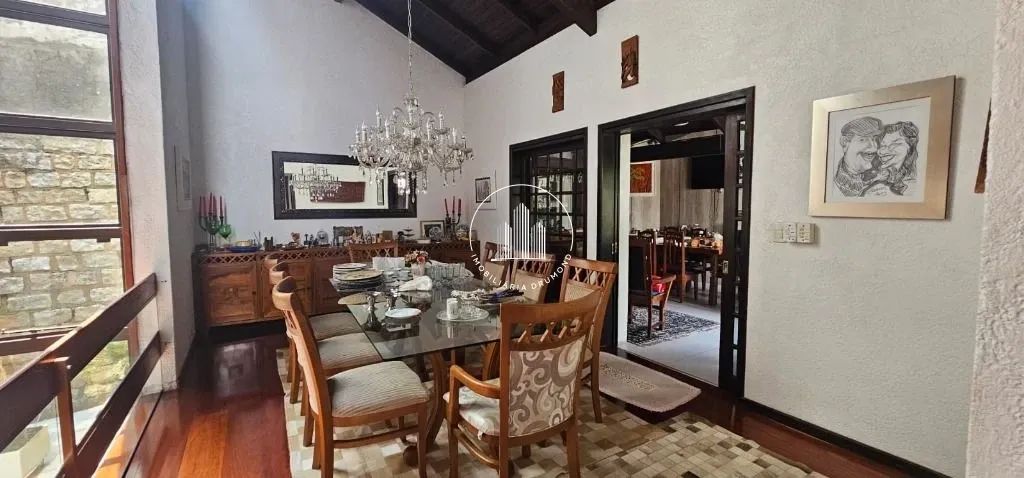 Casa 4 Quartos com 2 Suítes e 280m² - Itaguaçu - JMS