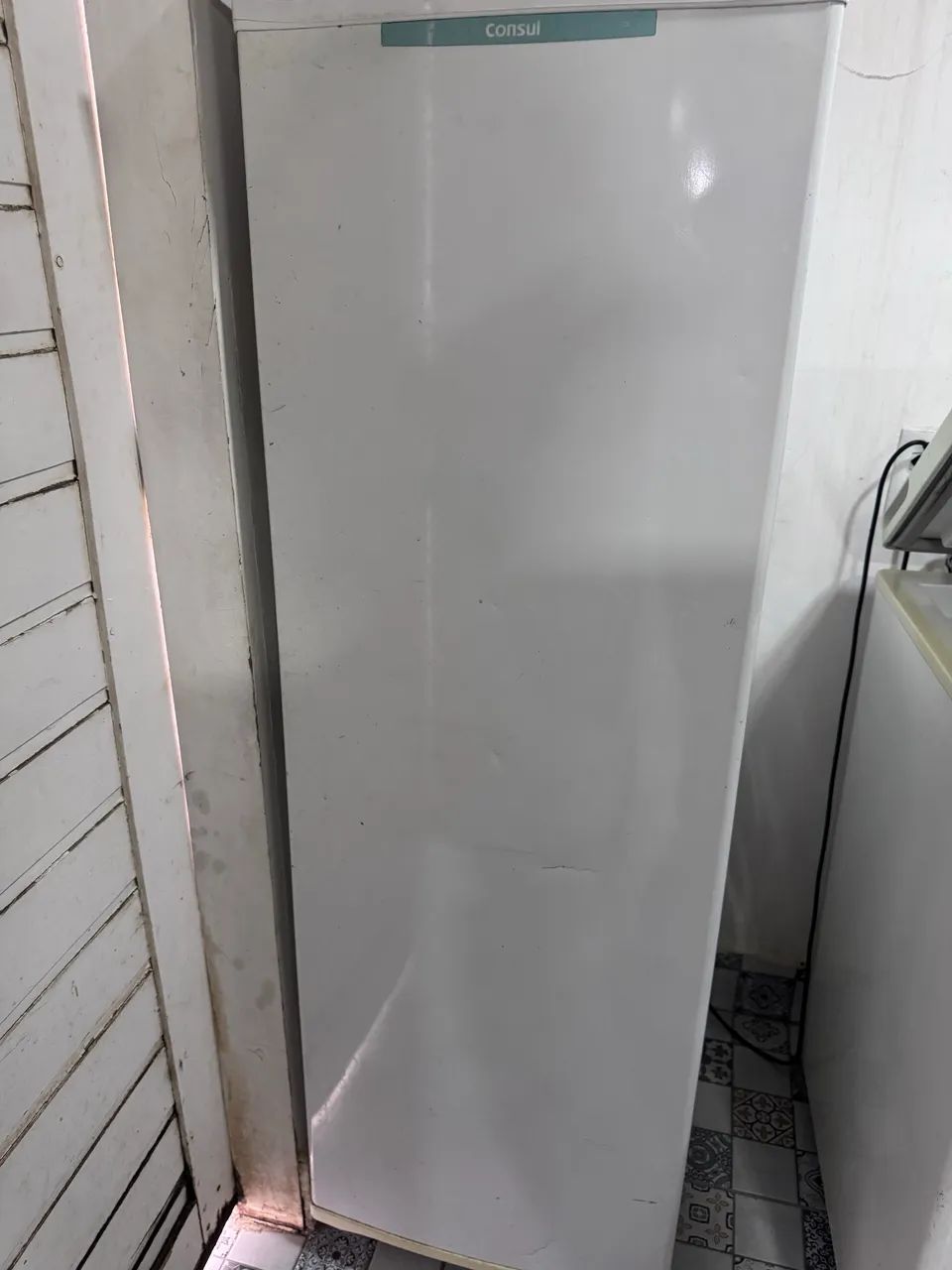 Freezer Vertical Consul 142L 220V 