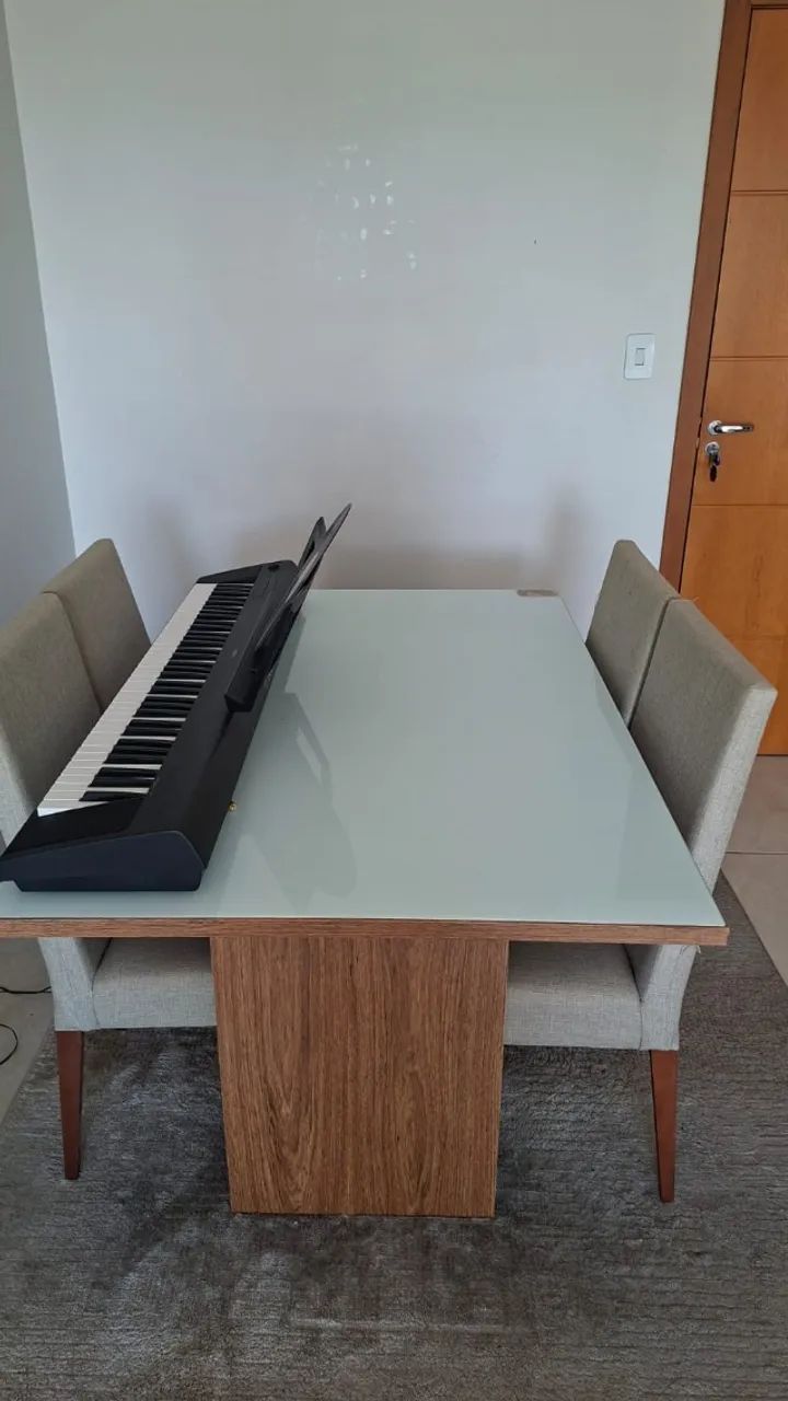 Mesa de jantar retangular + 5 cadeiras - Foto 3