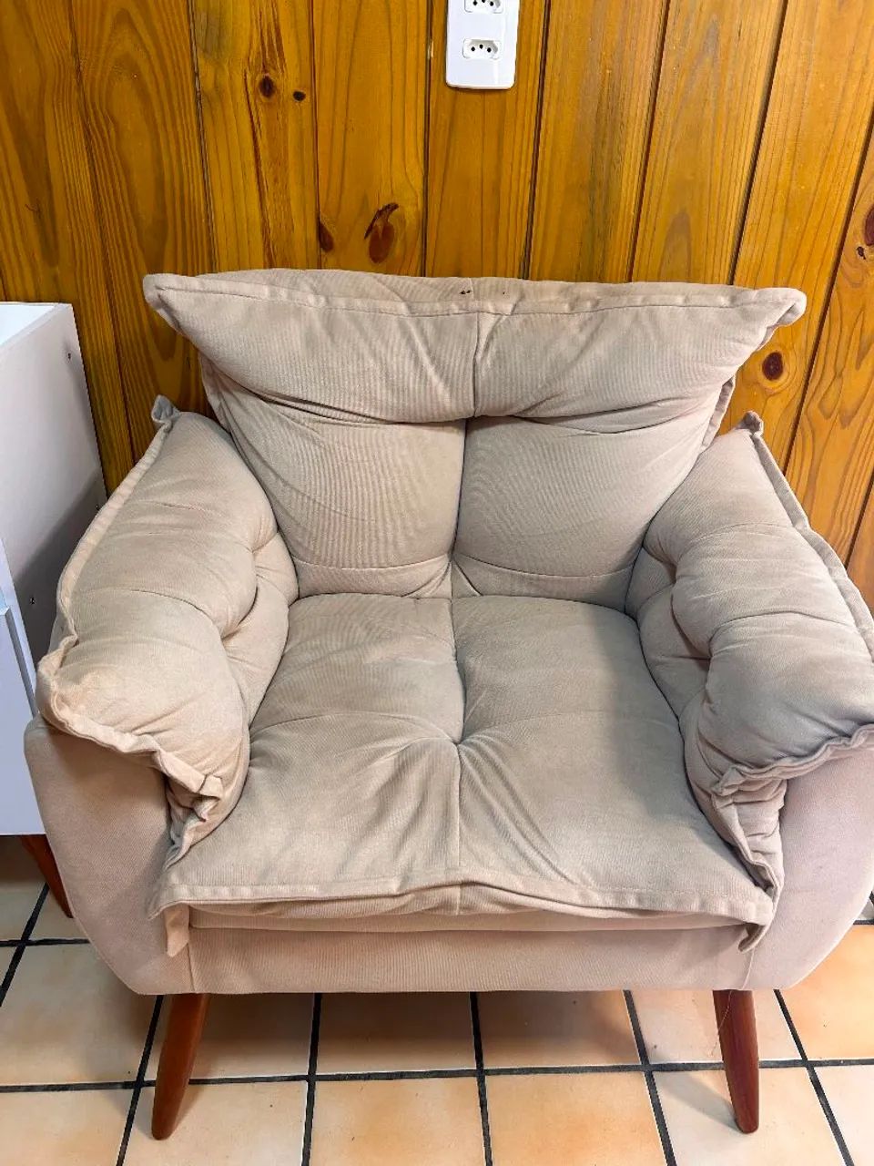 2 poltronas com pouco uso em Águas Mornas - Foto 2