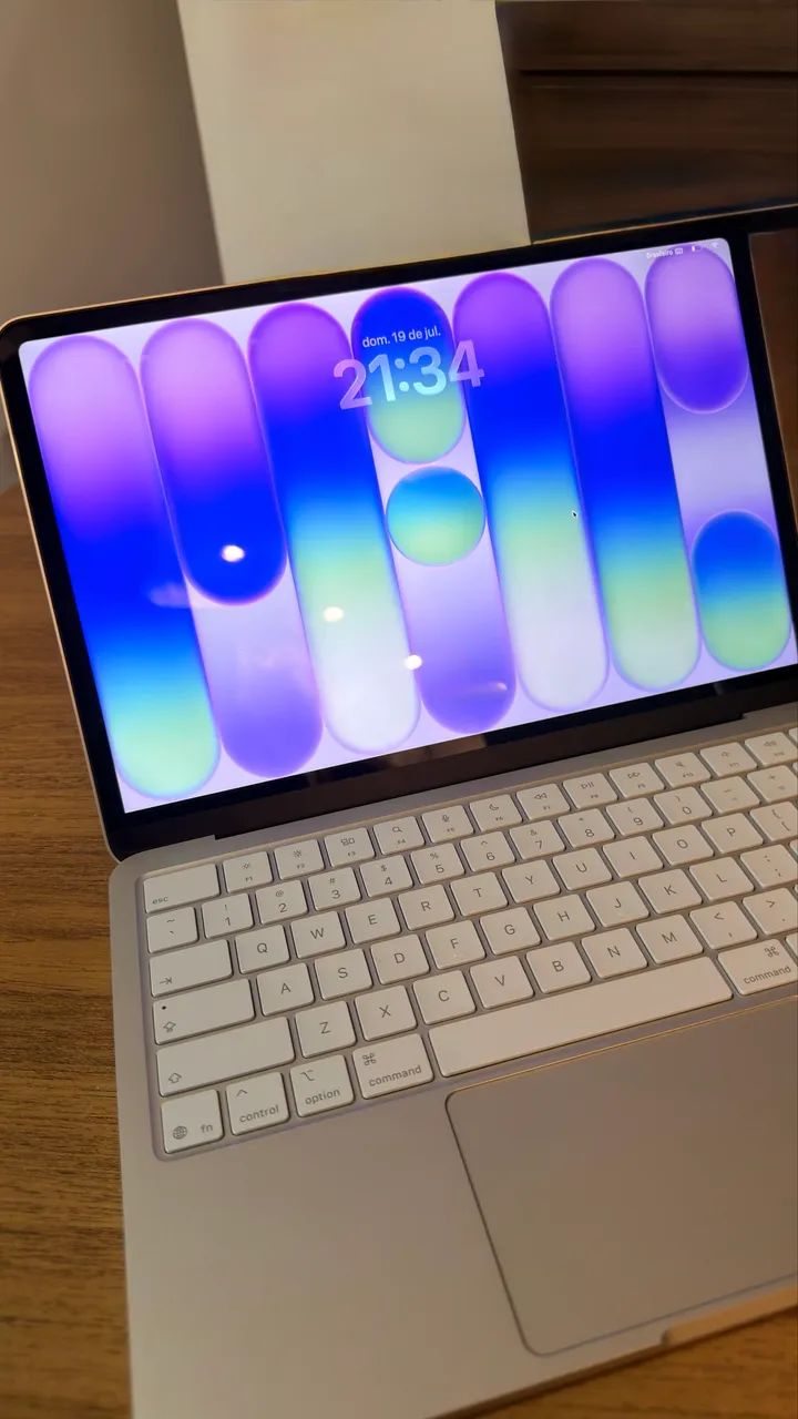 Macbook Neo Silver 256gb
