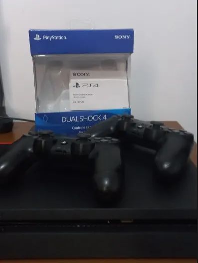Console Playstation 4 Slim - 1 Tb + 2 Controles + 2 Jogos Físicos - Foto 2