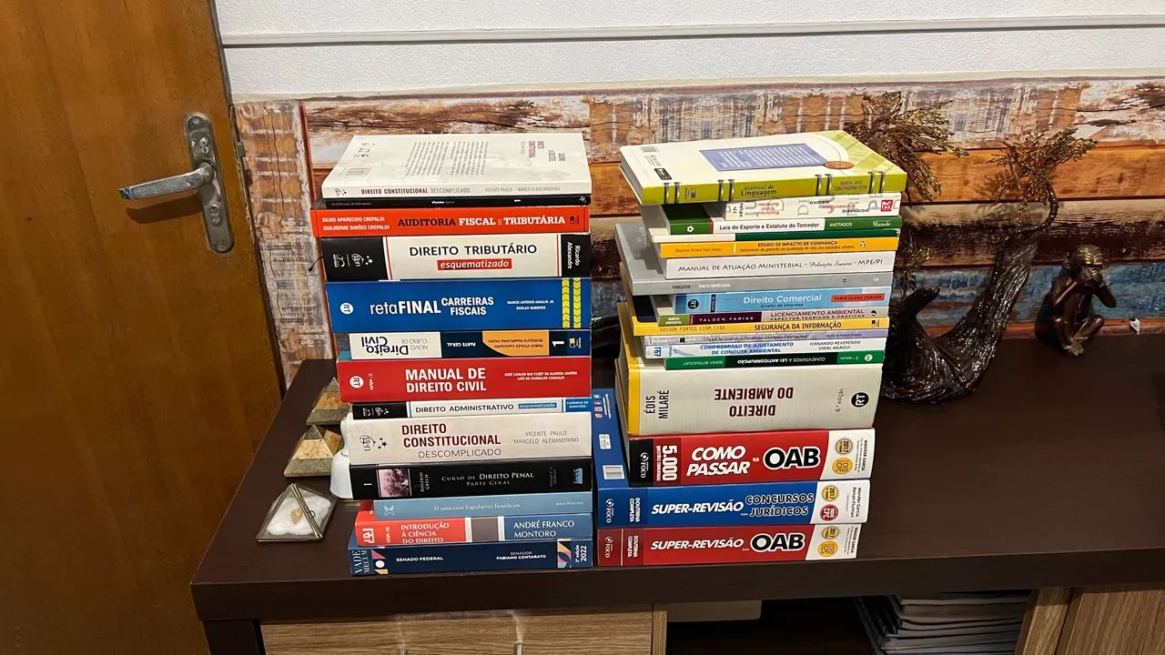 Livros Direito