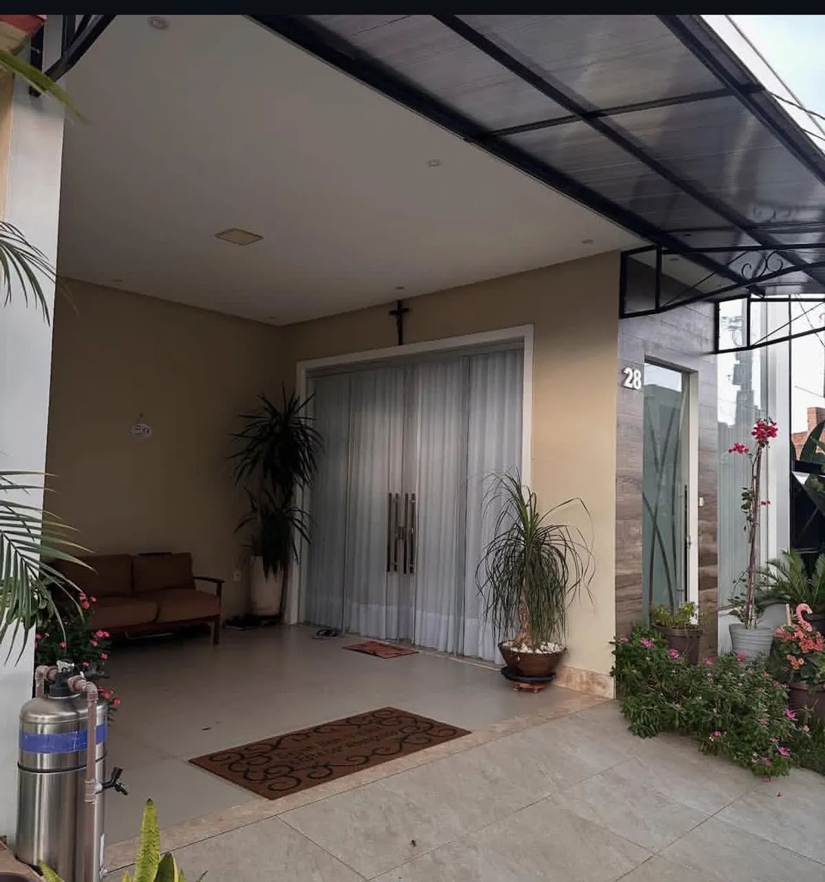 Bela Casa (Mobiliada),  Cond, Lion Ville
