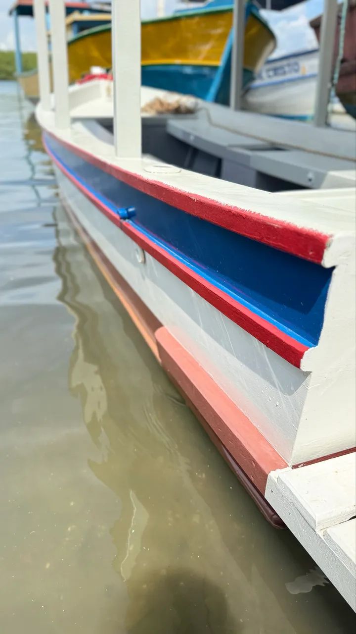 Vendo Barco de Pesca e passeio - Foto 3