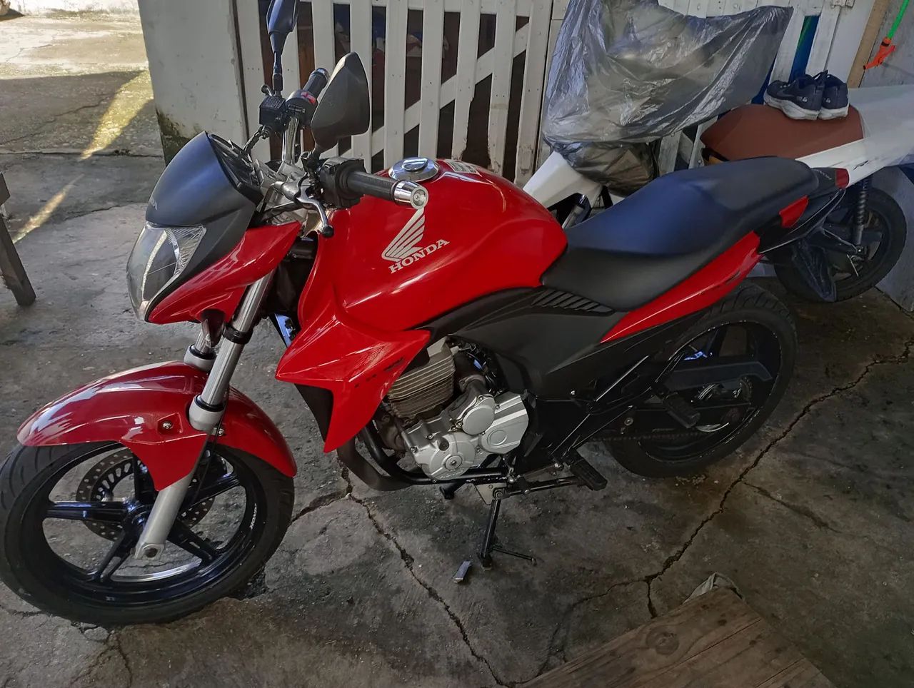 CB 300R 2010 2011 carenagem 10% nova  - Foto 4