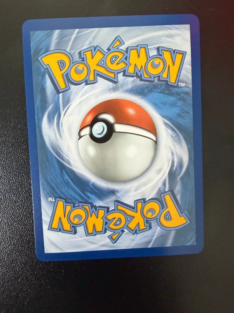 Carta Pokémon do Charizard VMAX - Foto 2