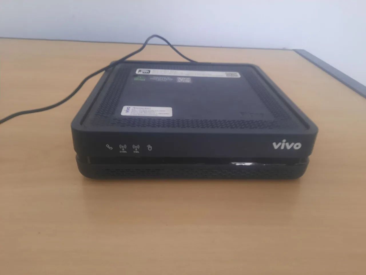 Roteador Askey Rf8115 2 wi-fi e 4 de Internet  - Foto 2