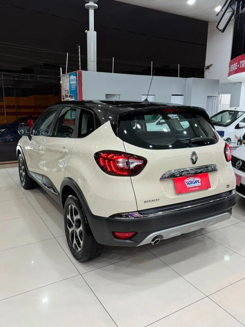 Renault Captur Intense 1.6 16V Flex 5P Aut. 2018 - Foto 4