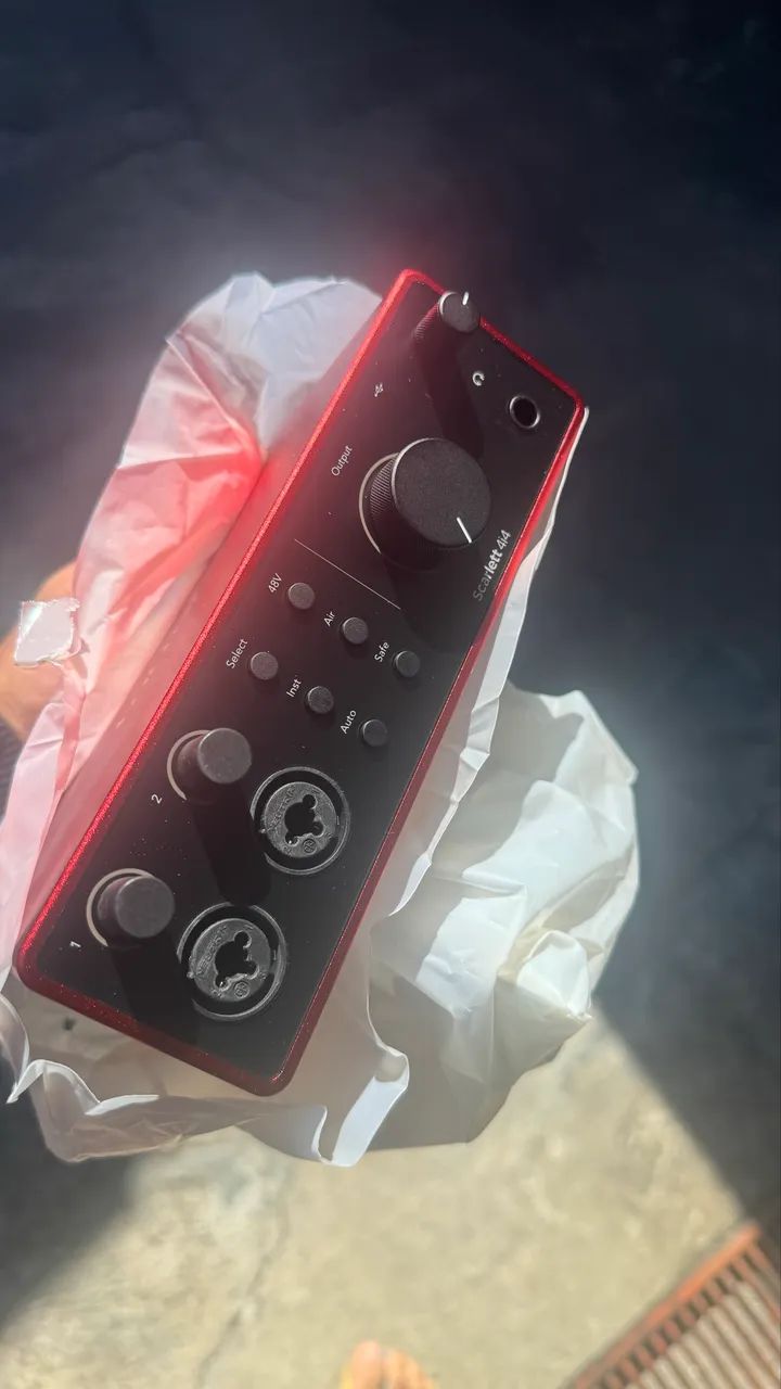 Focusrite 4i4 4rd Gen - Foto 3