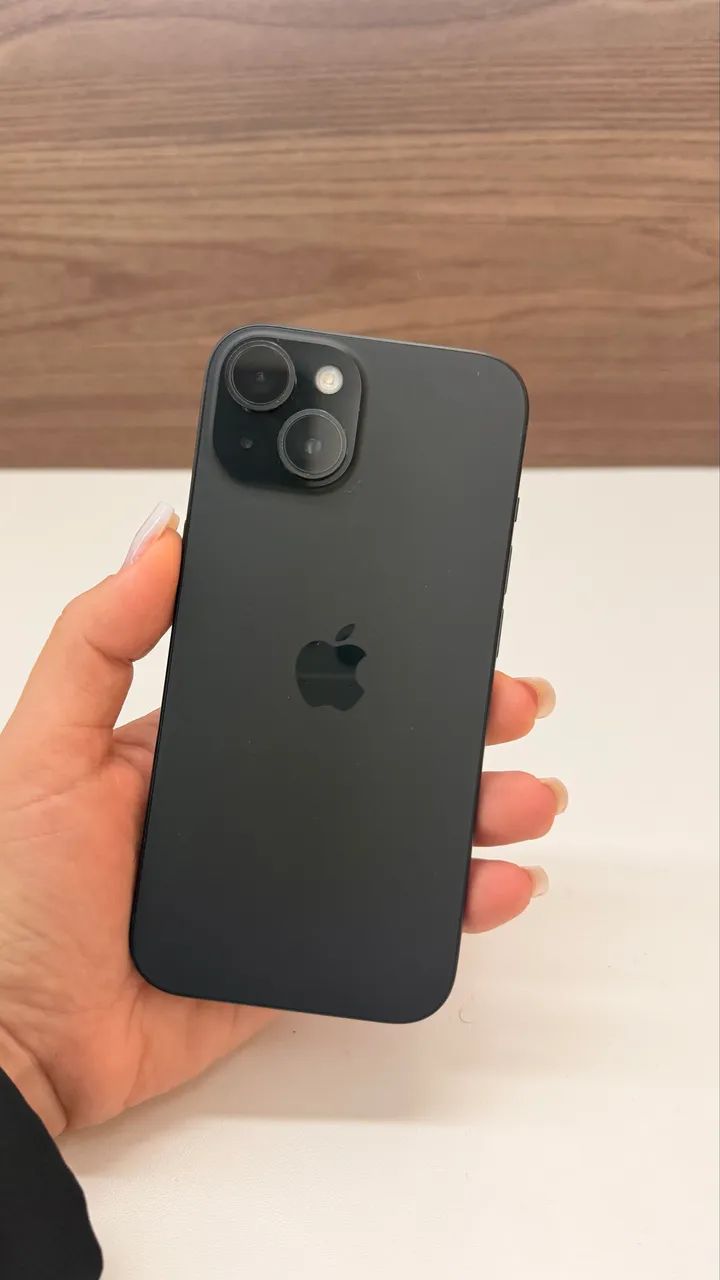 iPhone 15 - 128 GB 