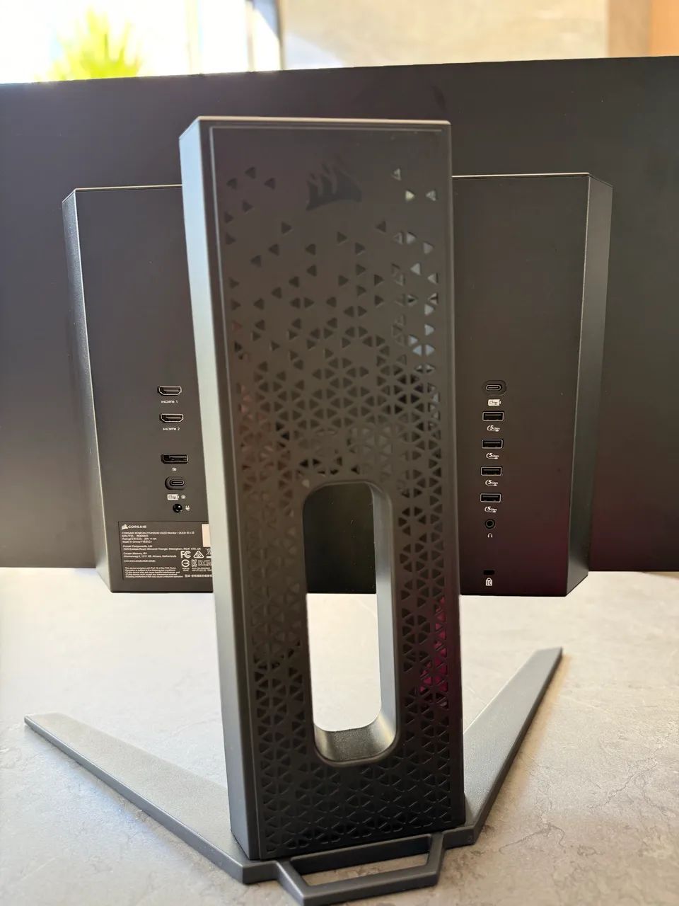 Monitor gamer CORSAIR XENEON 27QHD240 OLED de 27 polegadas - Foto 2