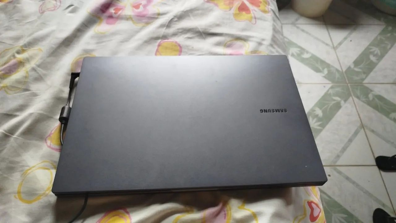 NOTEBOOK SAMSUNG COM BATERIA VICIADA 