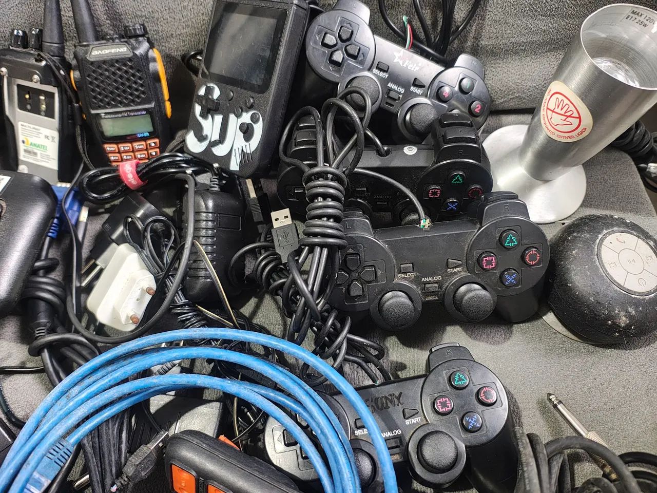 LOTE DE ACESSÓRIOS ELETRÔNICOS - NO ESTADO - Foto 3