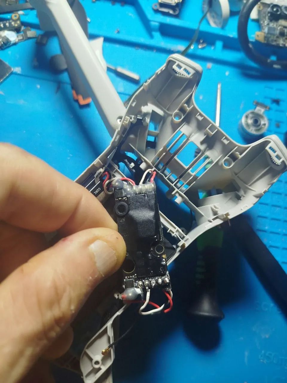 Manutenção em Drones  - Foto 3