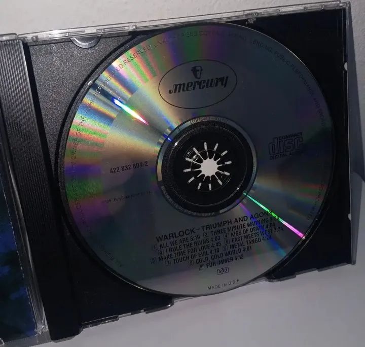 Cd Warlock - Triumph and Agony - importado - usado em excelente estado  - Foto 3