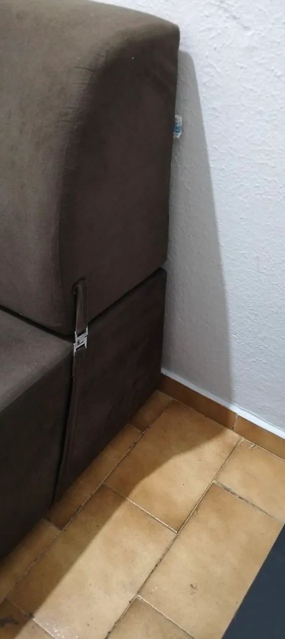 Caso de mudar preciso desocupar lugar - Foto 2