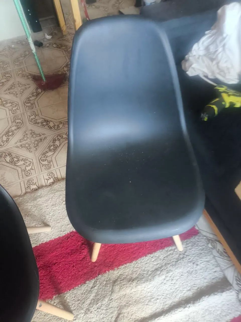 Conjunto de mesa e duas cadeiras - Foto 4