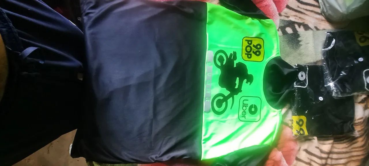 Colete e camisas para aplicativos  - Foto 5