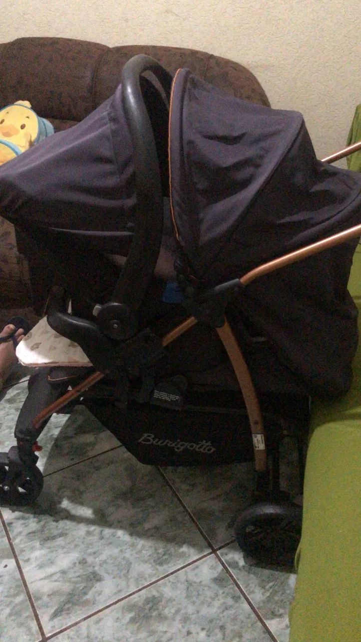 Carrinho de bebe + bebê conforto  - Foto 3