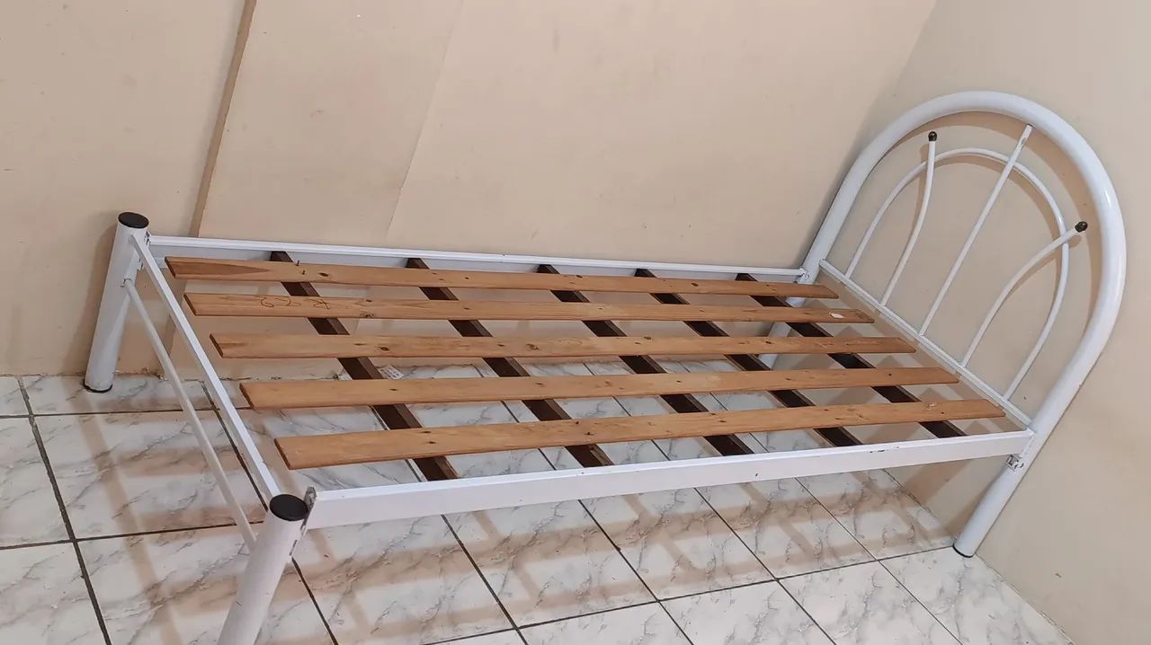 Cama de solteiro usada  - Foto 4