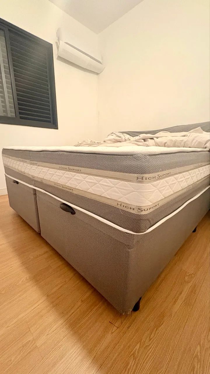 Cama BOX/BAU e colchão com molas ensacadas -QUEEN