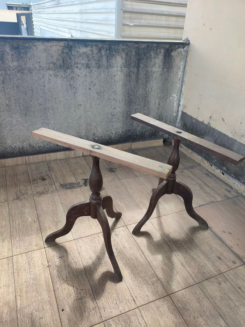 Pé de mesa antigo  - Foto 3