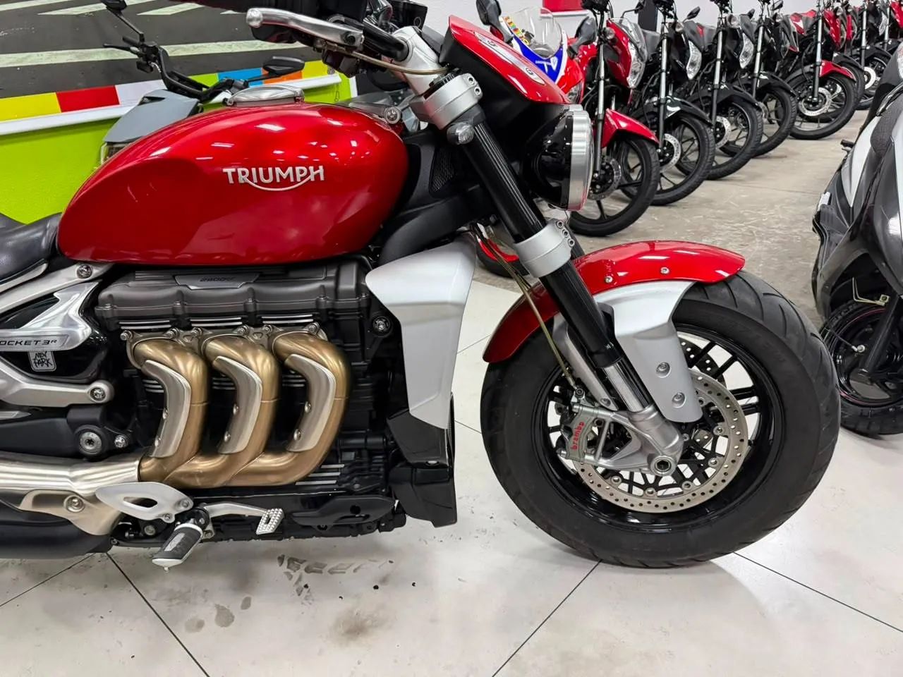 TRIUMPH ROCKET III R - Foto 3