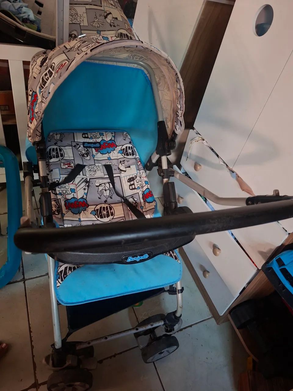 Carrinho de bebê (menino)