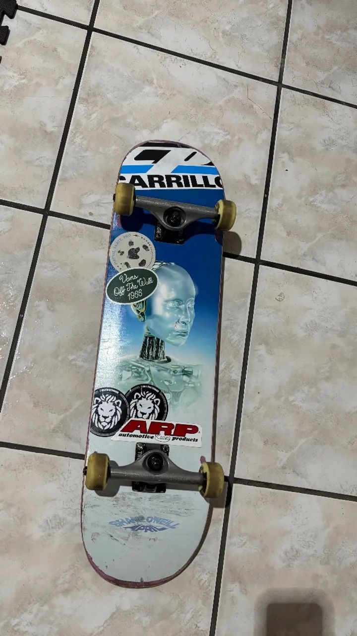 Skate Montado Shape April 8.25 - Esportes Sobre Rodas - Vera Cruz