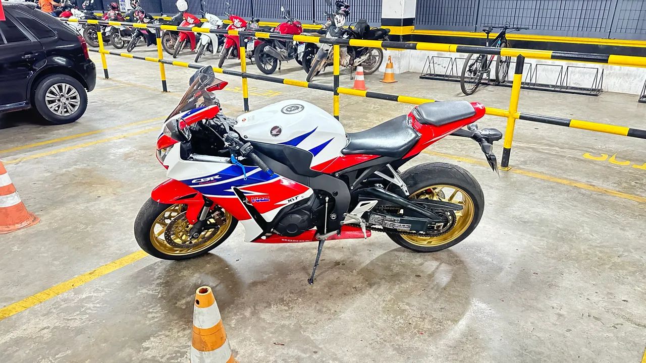 Cbr1000RR FIREBLADE - Foto 2