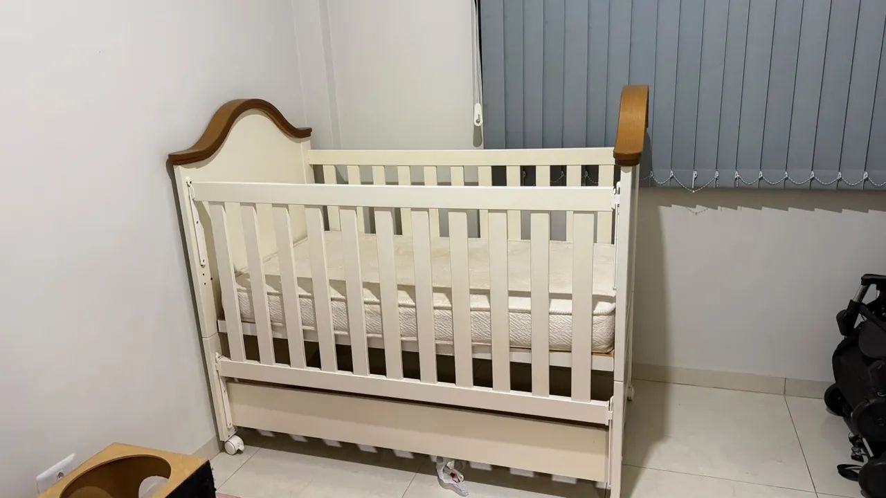 Berço Estilo Americano Vira Cama